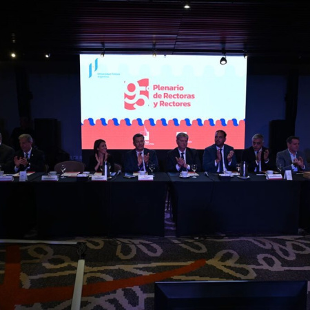 Crisis universitaria: trabajadores perdieron 7 sueldos y el sistema está al borde del colapso