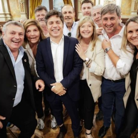 Kicillof suma respaldo en su reclamo a Nación por fondos a la Provincia