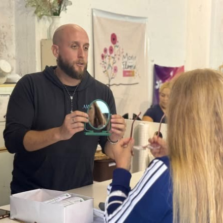 Más de 250 vecinos recibieron controles oftalmológicos y anteojos gratuitos en Olivos