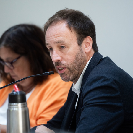 "La obra pública cero destruyó la construcción": López criticó la política del Gobierno nacional