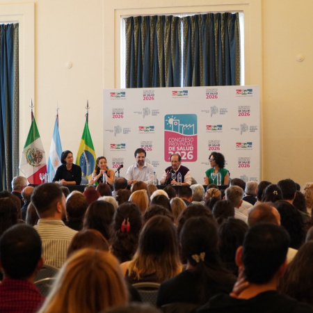 Kreplak denunció un plan “destructivo” de Milei contra la salud pública