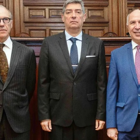 El Gobierno fue a la Corte Suprema con un per saltum para destrabar la reforma laboral frenada por la Justicia