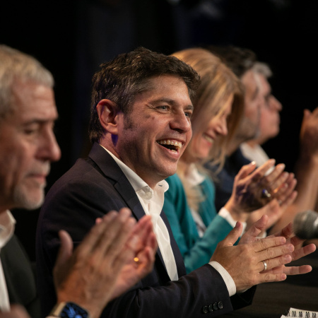 Kicillof toma el control del PJ bonaerense y se perfila para 2027