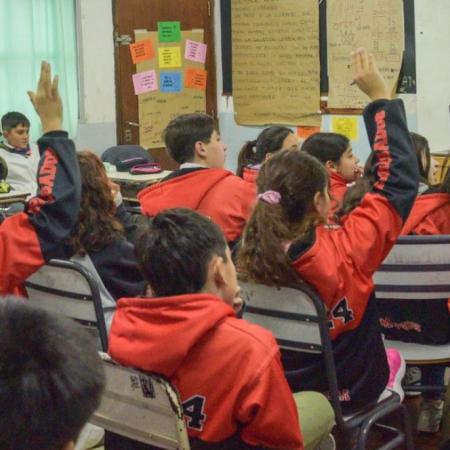 Proponen mediaciones y educación financiera obligatoria