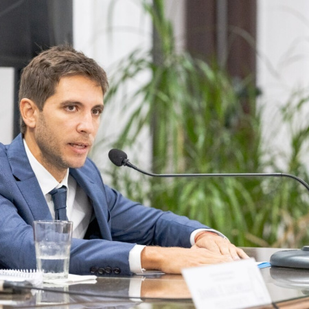 Passaglia: “Los municipios pueden sostenerse por sí mismos”