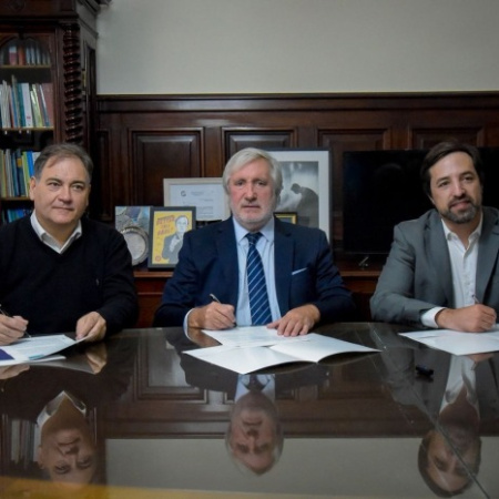 Provincia, Seguridad y el Ministerio Público Fiscal firmaron un convenio para unificar estadísticas sobre suicidio  