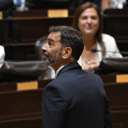 Osaba presentó un proyecto para eliminar el Impuesto de Sellos en la Provincia