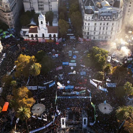 Histórica Marcha Federal Universitaria: una multitud le exigió al Gobierno que cumpla la Ley de Financiamiento