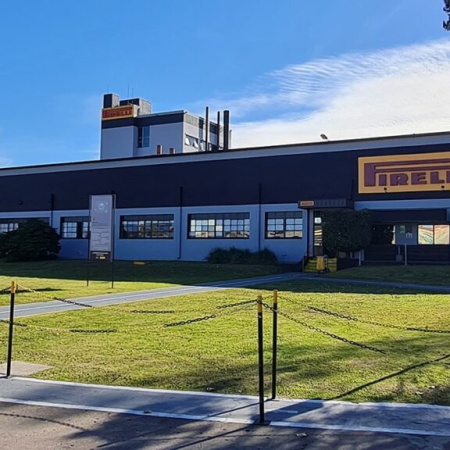 Pirelli pone pausa en Merlo por la caída automotriz y el SUTNA liquida bienes para bancar la obra social