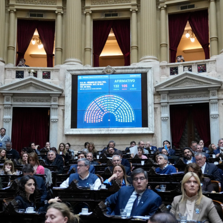 Opositores rechazaron el recorte a Zona Fría y alertaron por subas en las boletas de 3,3 millones de usuarios