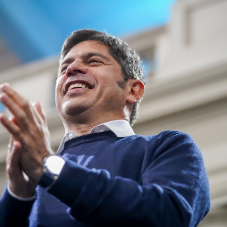 Con críticas a Milei, Kicillof lanzó su espacio de salud y pidió “defender cada hospital”