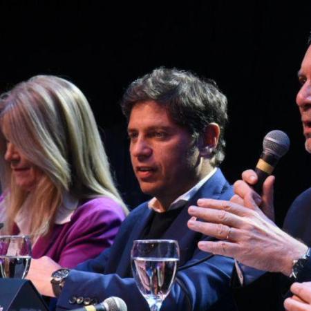 La interna peronista irrumpió la apertura del curso del PJ: gritos por Cristina y réplica con “Axel presidente”