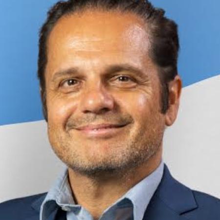 “Tengo la receta para CABA”: Peretta presentó sus “remedios” políticos para la Ciudad