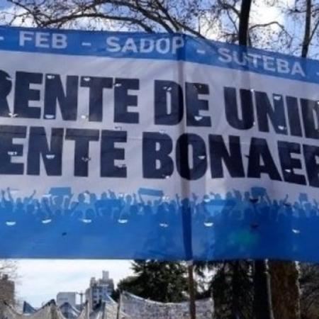 Los docentes bonaerenses paran este martes y presionan por la reapertura de paritarias