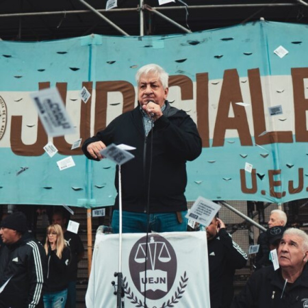 Judiciales denuncian que usan IA para resolver causas: “Pretenden vaciar la Justicia de seres humanos”