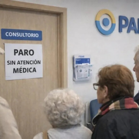 Médicos y odontólogos de PAMI lanzaron un paro de 72 horas por honorarios atrasados