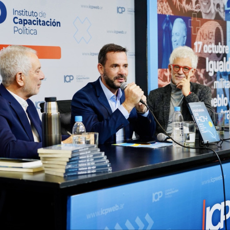 Ciudades inteligentes y humanas: Alak y Sujarchuk debatieron el impacto de la IA en el Estado