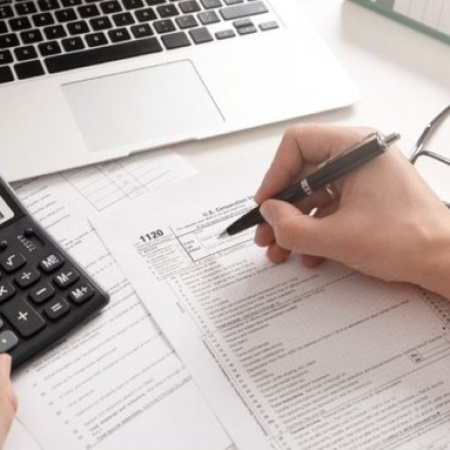 Junio caliente para los municipios: aguinaldos, tasas caídas y reclamos a Provincia