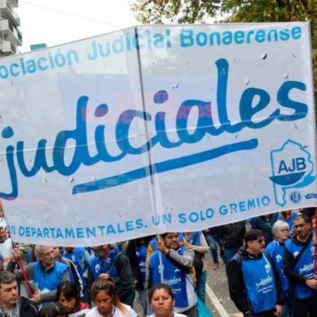 “Los sueldos quedaron pulverizados”: gremios apuran a Kicillof por paritaria antes del aguinaldo