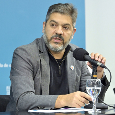 Fuego cruzado en el PJ: Bianco negó la crítica de Máximo Kirchner y pidió unidad contra Milei