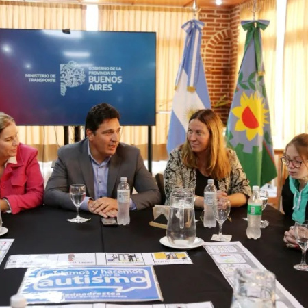 Buenos Aires suma pictogramas obligatorios en colectivos para personas con discapacidad