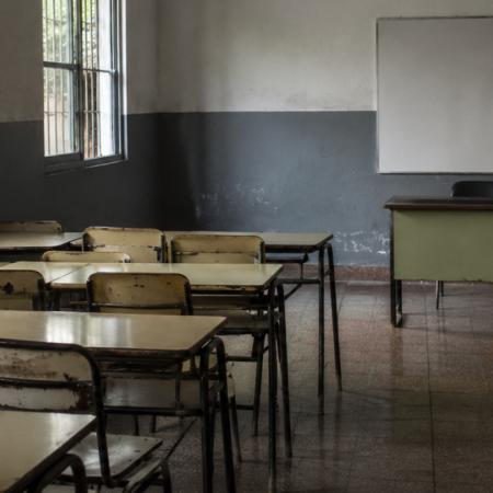 El Senado bonaerense pide saber cuántos docentes dejaron sus cargos