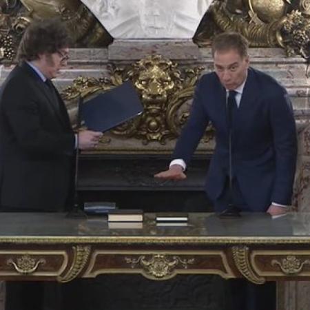 Con la presencia de Adorni, Santilli juró como Jefe de Gabinete de Nación