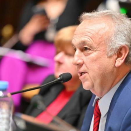 Gustavo Cuervo cuestionó el “destrato” del Gobierno nacional hacia la Provincia y pidió reactivar la Legislatura