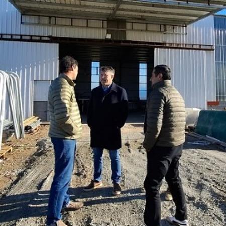 Hourcade recorrió empresas de Bavio y ratificó el avance del Parque Industrial