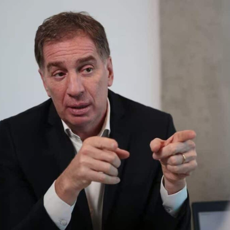 “Es el peor gobernador de la historia”: Santilli cargó contra Kicillof por YPF y la inseguridad
