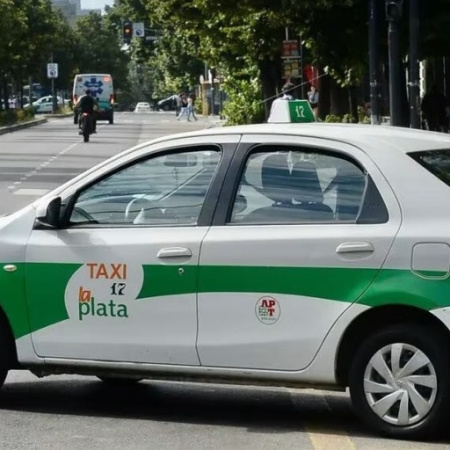 Crisis del GNC: taxistas de La Plata pidieron $60.000 diarios de subsidio a la Municipalidad