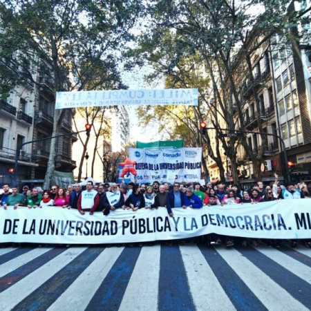 Universidades: la paritaria cortó 19 meses de caída, pero el salario sigue 22% abajo