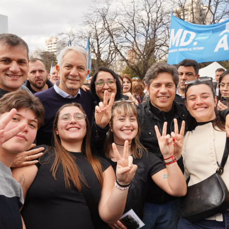 Kicillof y Alak encabezaron en La Plata el acto central por Evita y apuntaron contra "la ultraderecha"