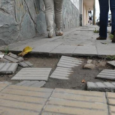 Ponen en marcha en Monte Hermoso el programa de veredas con descuentos del 10% en tasas