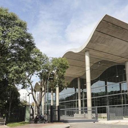 CABA eliminó 359 cargos gerenciales y redujo un 15% su planta administrativa