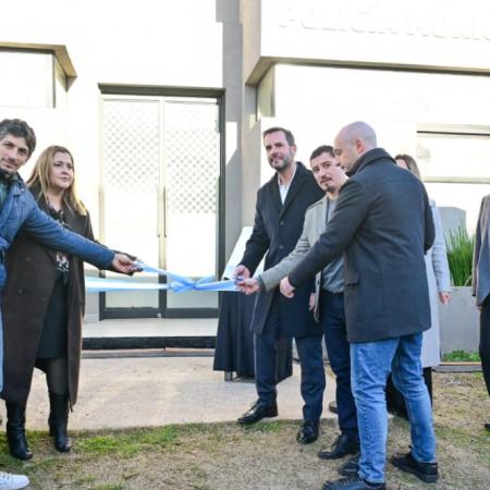 Escobar inauguró una escuela para profesionalizar a la Policía Municipal
