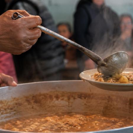 La Iglesia advierte que la crisis alimentaria ya golpea a familias de colegios parroquiales