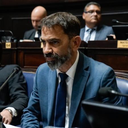 Osaba cruzó a Kicillof por el gasto en el streaming bonaerense