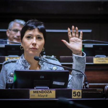 Mayra Mendoza cargó contra Milei: “El modelo está funcionando, no está saliendo mal”