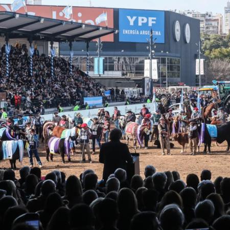 Pareja prometió llevar las  políticas de Milei para el campo a la Provincia
