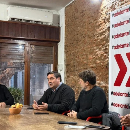 Balbín y Garciarena recorrieron la Quinta: elogios a gestiones radicales y críticas al peronismo en Las Flores