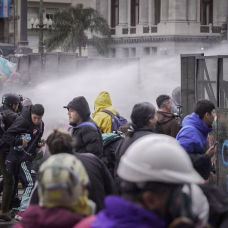 Diputados citará a Monteoliva por el operativo en el Congreso: denuncian represión y disparos de civil