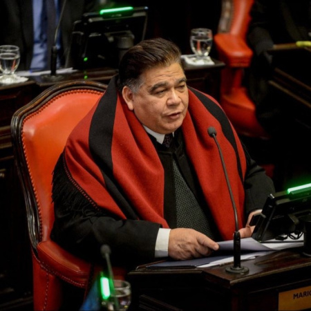 Ishii quiere prohibir que los municipios paguen nafta y arreglos de los patrulleros bonaerenses
