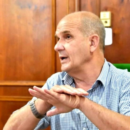Zurro salió al cruce y acusó a legisladores de “negociar” con Milei el futuro de la Zona Fría