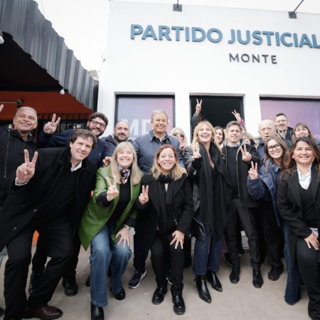 Kicillof lanzó en Monte la campaña de afiliación del PJ bonaerense y sumó respaldo de la CGT Zona Norte
