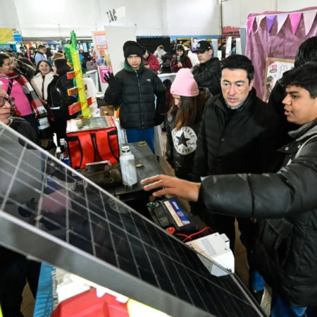 Malvinas Argentinas reunió a 3.000 jóvenes para pensar el futuro de la provincia