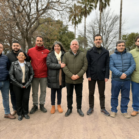 Petrecca recorrió Carlos Casares y presentó un programa para fortalecer clubes de barrio
