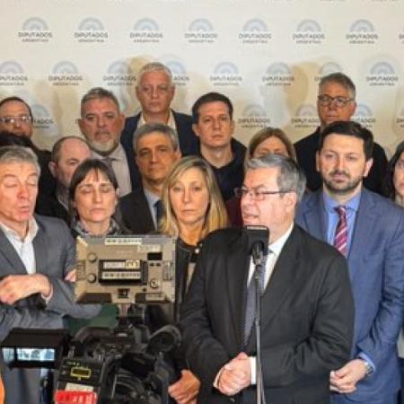 La oposición fuerza una sesión por morosidad y discapacidad