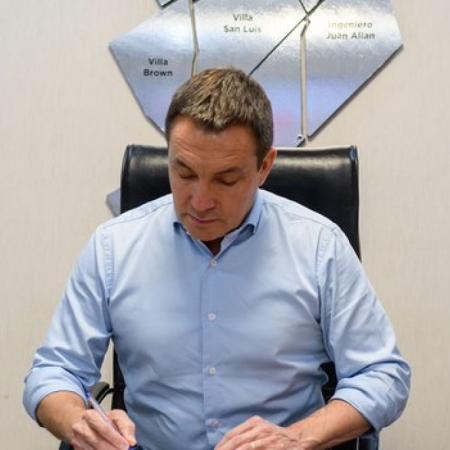 Watson respaldó la candidatura presidencial de Kicillof