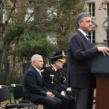 Jorge Macri reivindicó su política de “orden” durante un reconocimiento a policías